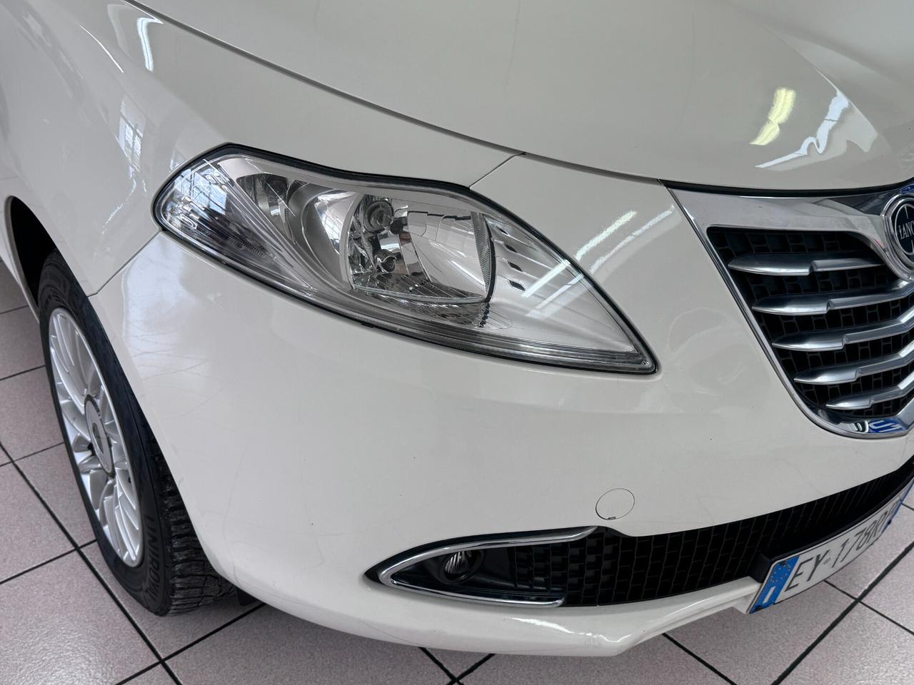 LANCIA YPSILON 0,9 METANO (CONTOVENDITA)