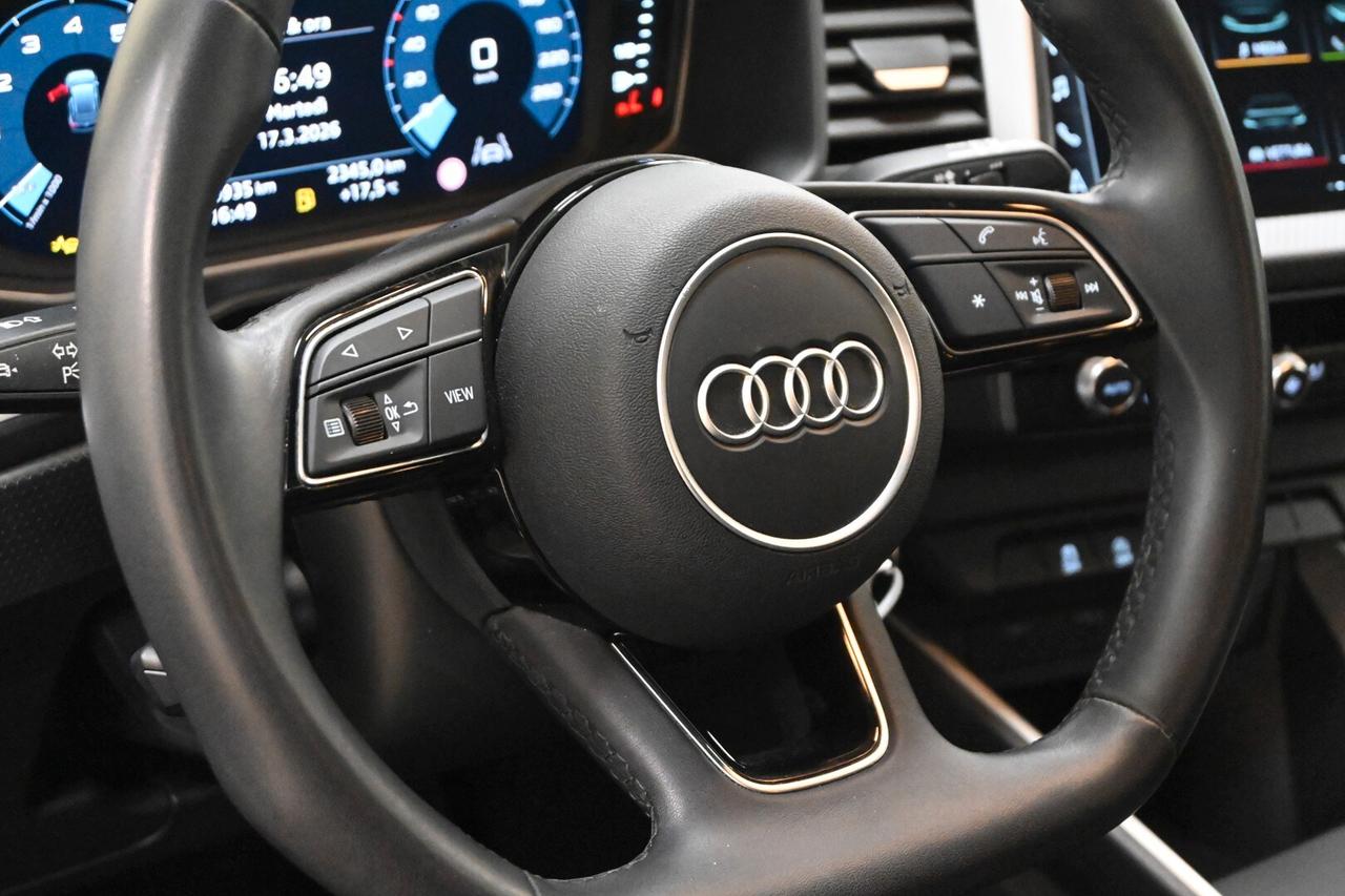 AUDI A1 2ª serie A1 SPB 30 TFSI Identity Black