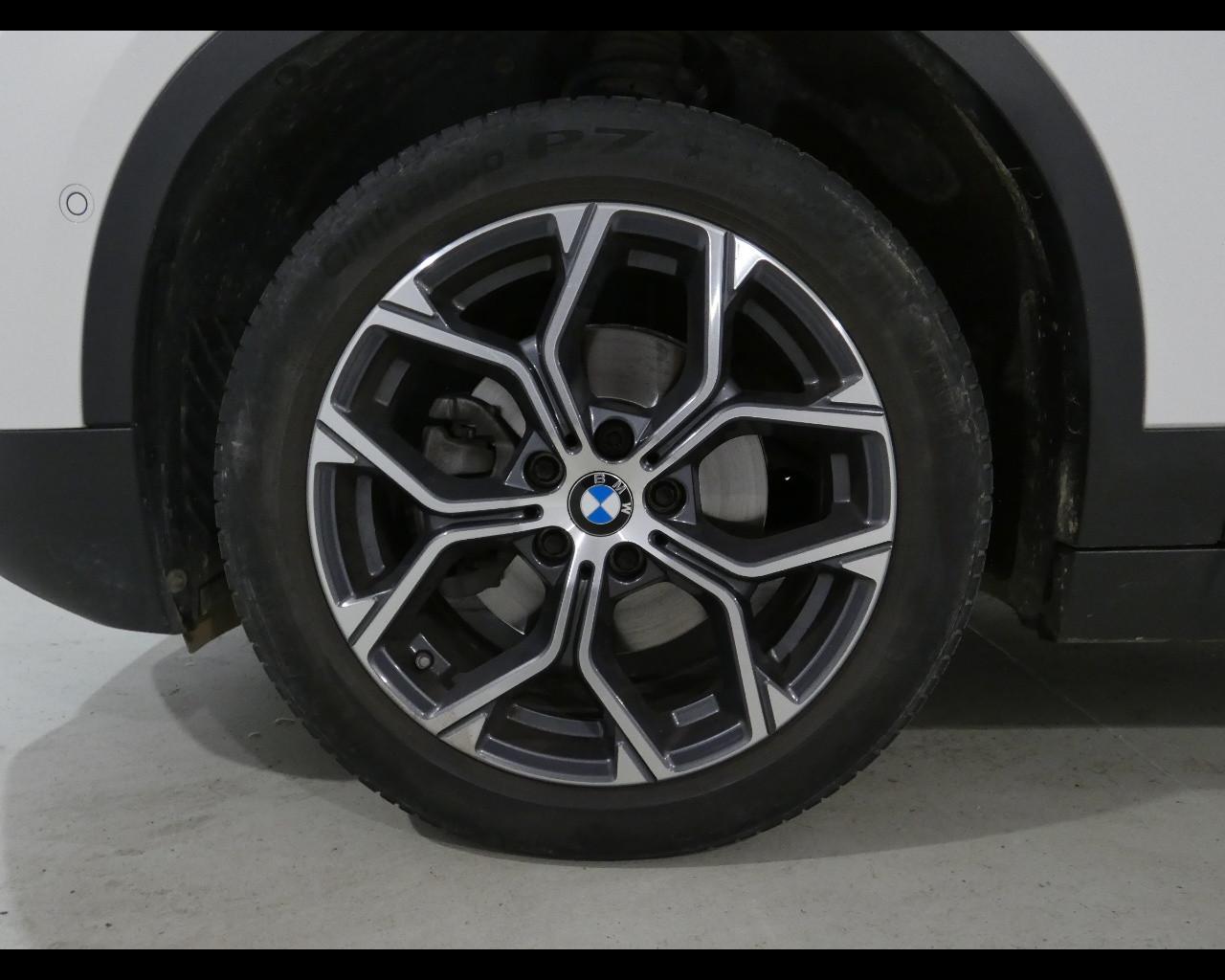 BMW X2 (F39) - X2 xDrive18d Business-X