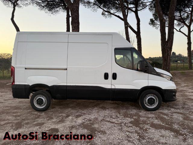 IVECO Daily 33S12V 2.3 Furgone OTTIMO STATO
