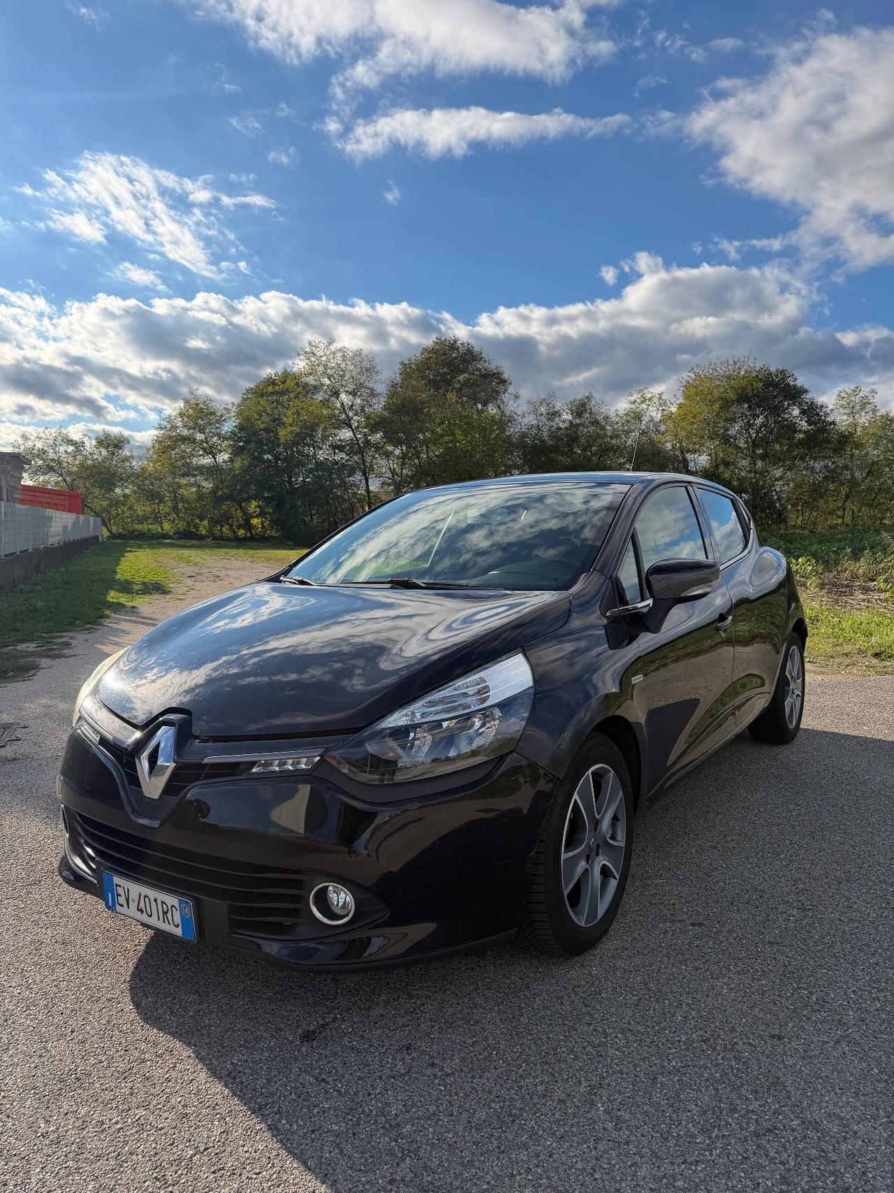 Renault Clio .