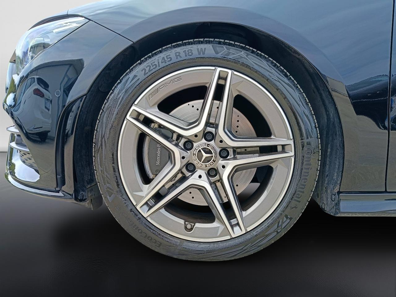 Mercedes-Benz CLA Sh.Brake - X118 - CLA Shooting Brake 200 d Premium auto