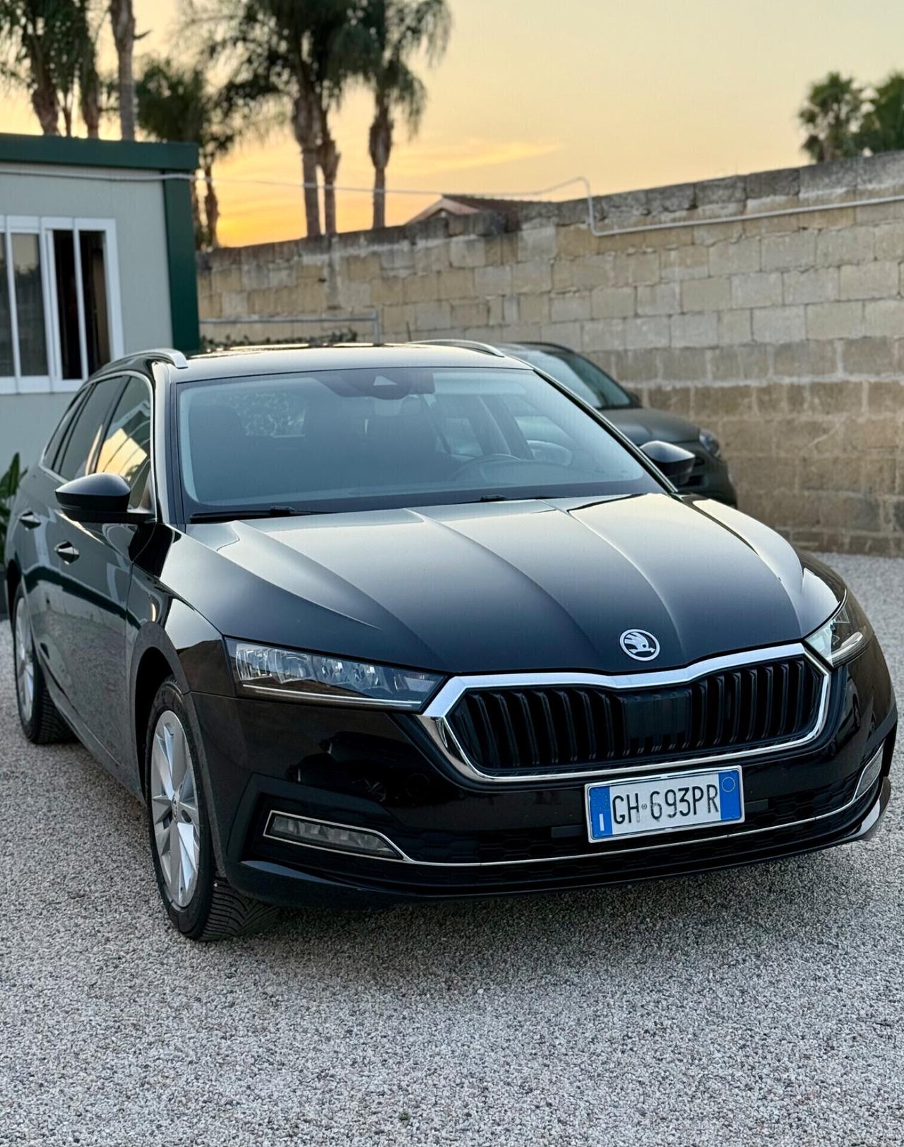 Skoda Octavia 2.0 TDI SCR 150 CV DSG 11/2021 ultima versione