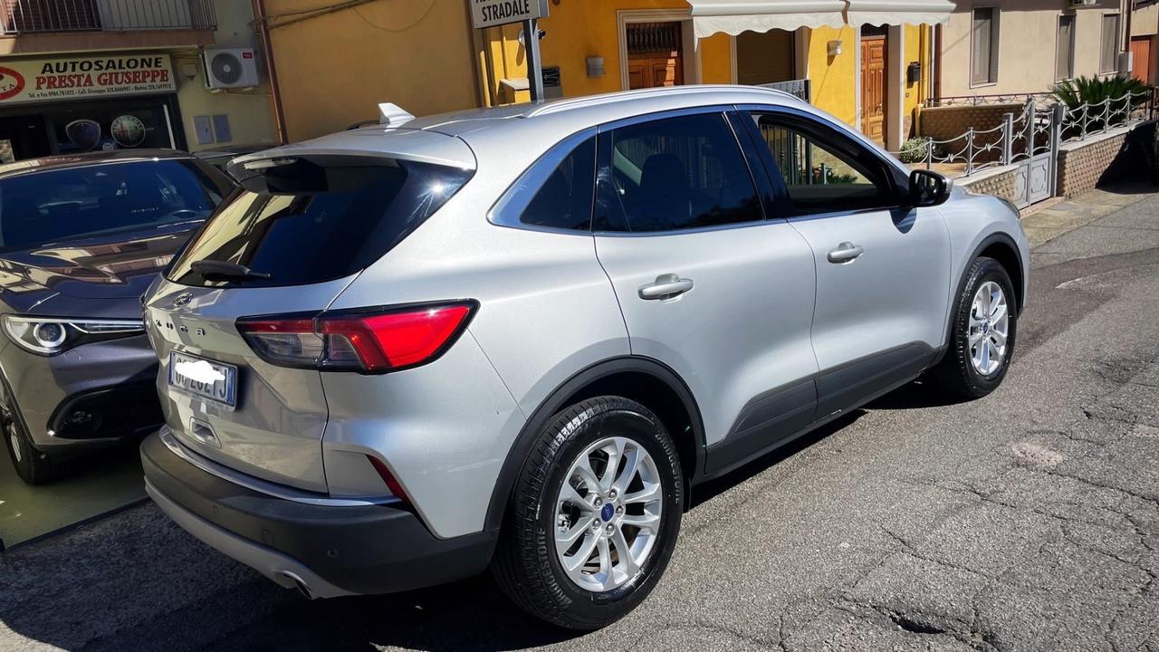 Ford Kuga 1.5 Tdci Titanium - 2020