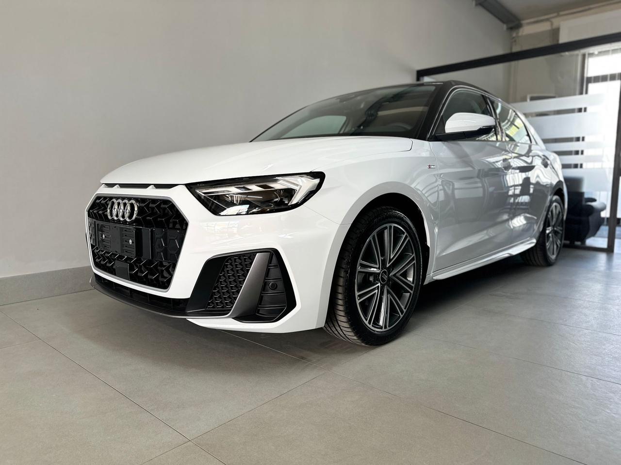 Audi A1 SPB 30 TFSI S tronic line edition