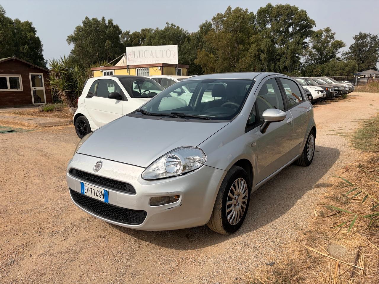 FIAT PUNTO 1.3 MJT II 75CV ANNO 2014 ADATTA NEOPATENTATI