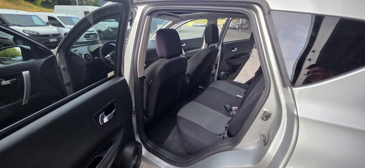 Nissan Qashqai 1.5 dCi DPF Tekna