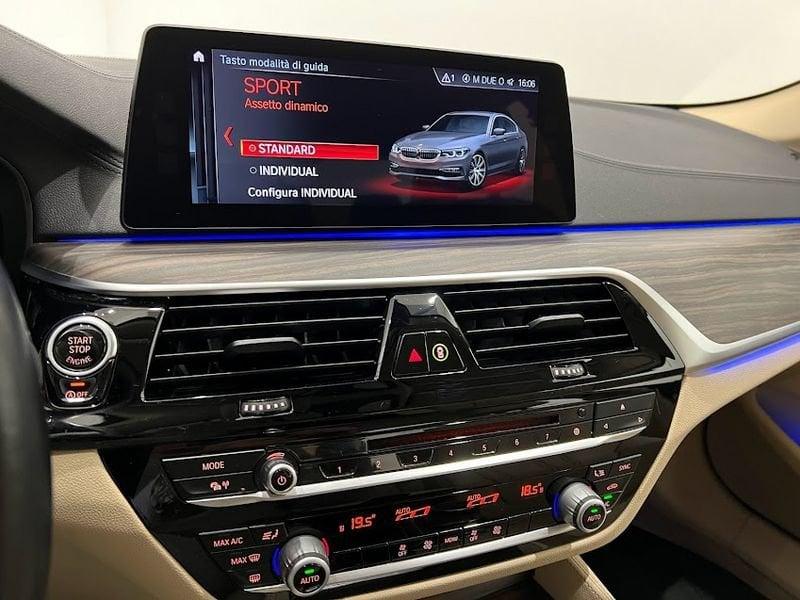 BMW Serie 5 520d xDrive Luxury Auto