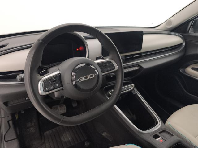 FIAT 600 1.2 hybrid La Prima 110cv auto