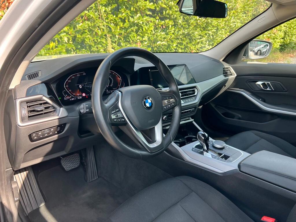 Bmw 320 320d 48V xDrive Touring Business Advantage