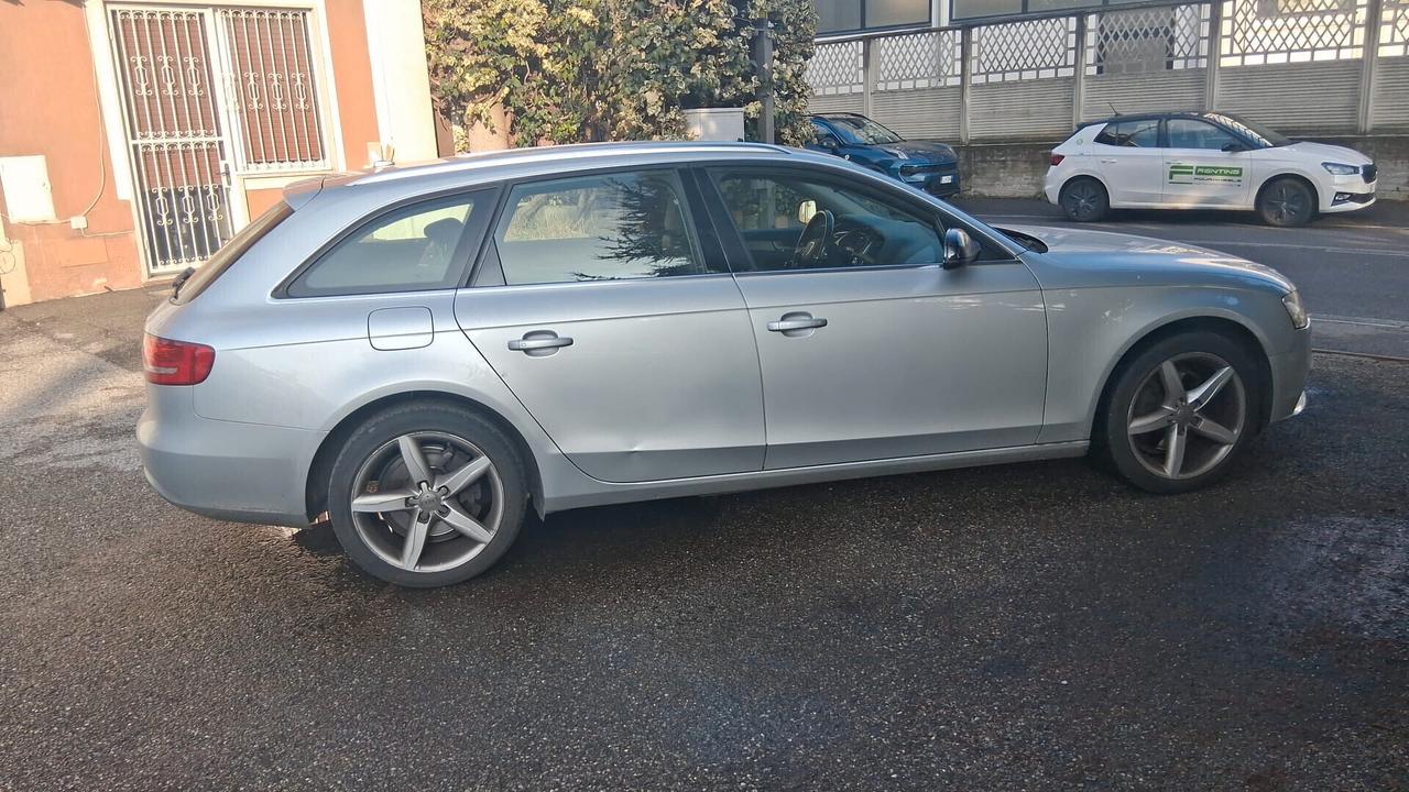 VETTURA DEMOLITA PER EXPO!!! Audi A4 Avant 2.0 TDI 143CV F.AP.