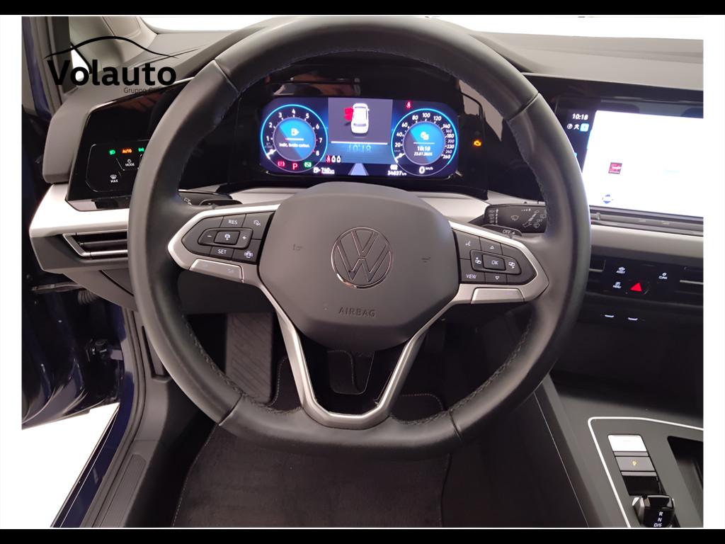 VOLKSWAGEN Golf VIII 2020 - Golf 1.0 etsi evo Life 110cv dsg