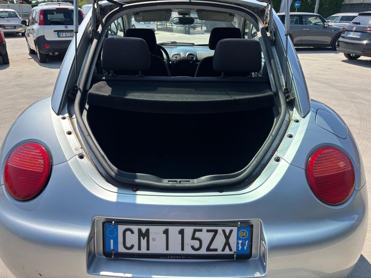 Volkswagen New Beetle 1.9 TDI 101CV