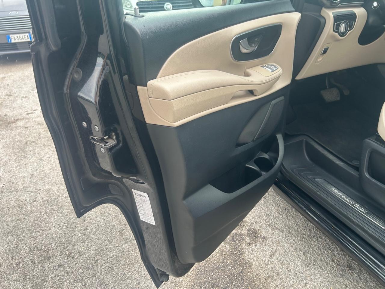 Mercedes-benz V 250 d Automatic Premium Extralong