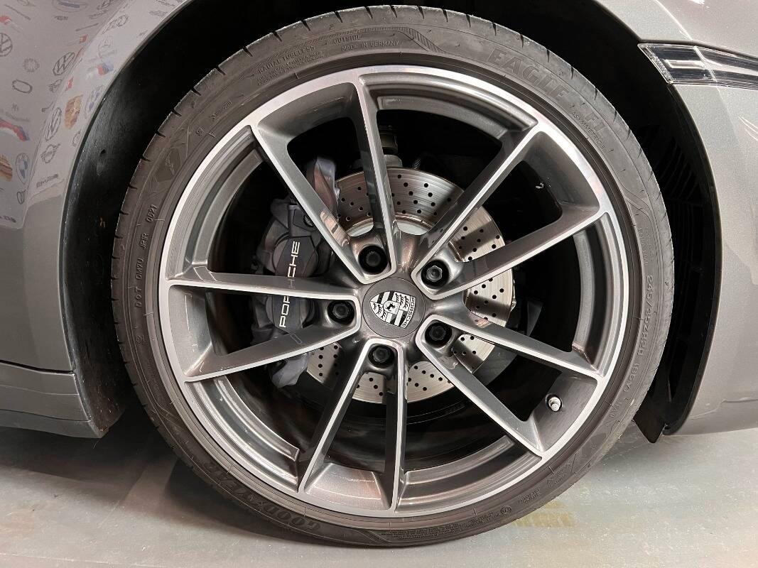 Porsche 911 Coupé 3.0 Carrera 4 auto