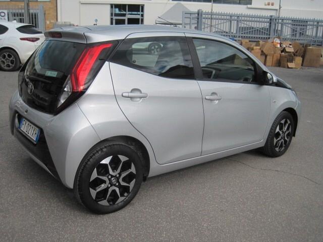 Toyota Aygo 1.0 VVT-i 72 CV 5 porte x-fun