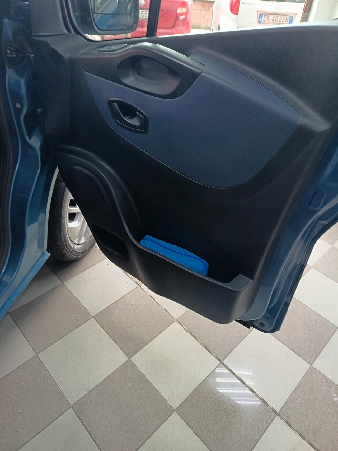 Renault Trafic T29 1.6 dCi 125CV S&S PC-TN Zen Heavy