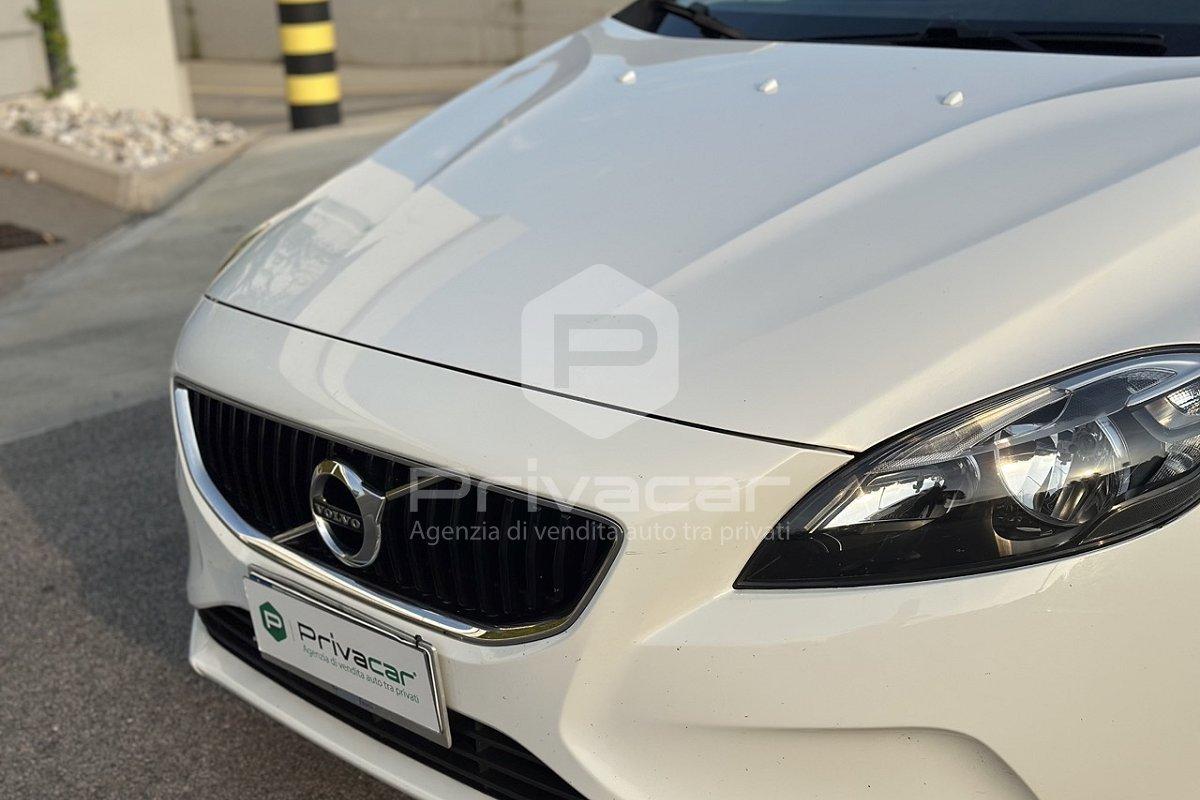 VOLVO V40 D2 Business