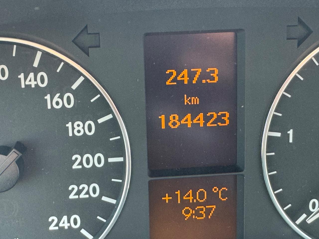 Mercedes-benz A 160 CDI BlueEFFICIENCY Elegance