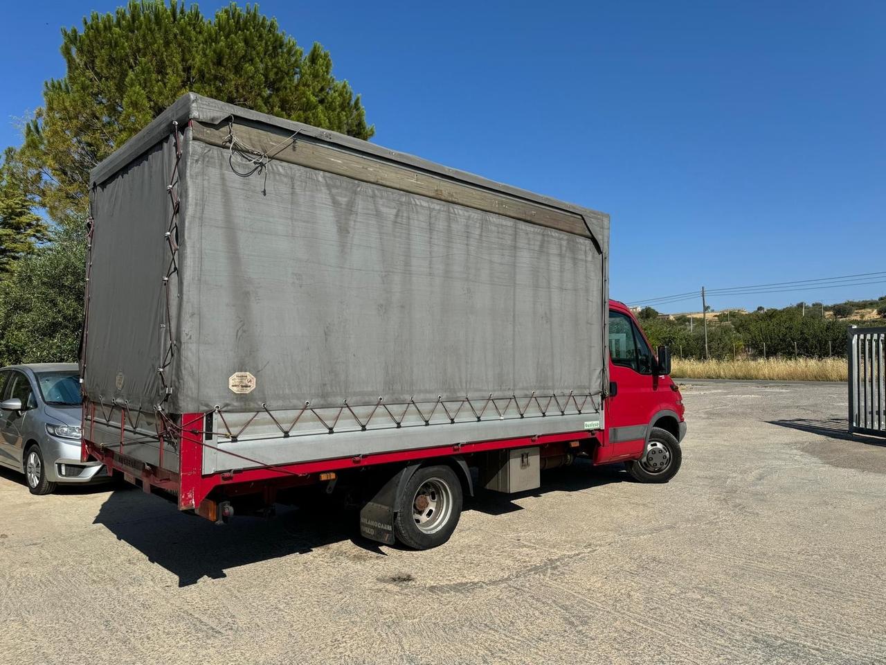 Iveco Daily 35C13 2.8 Diesel 125 CV / 92 kW