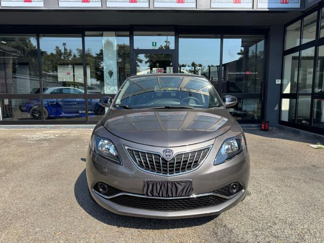 LANCIA Ypsilon 1.0 FireFly 5 porte S&S Hybrid Silver
