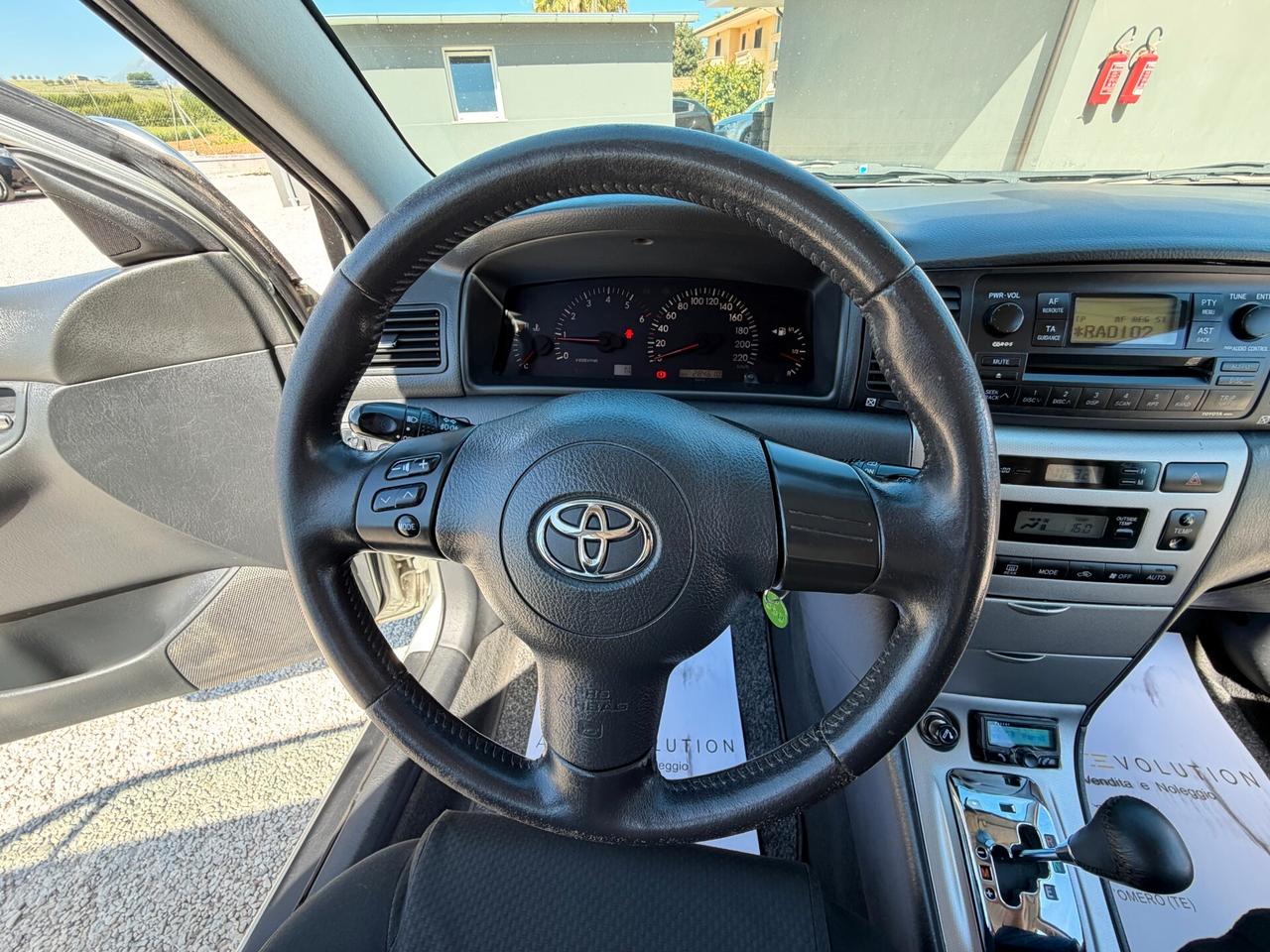 Toyota Corolla 1.4 D-4D 90 cv 5 p automatica 284.610 km
