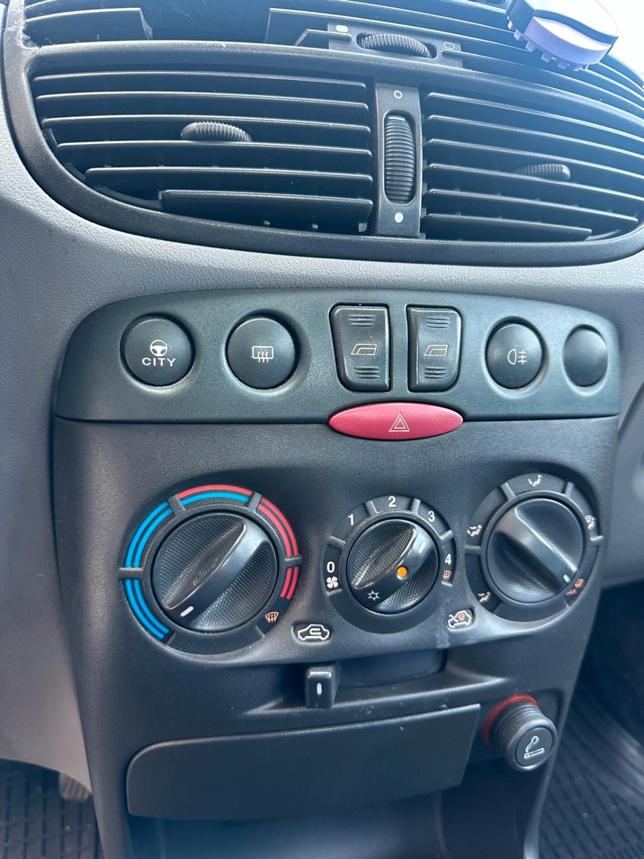 Fiat Punto 1.2 5pt A\C servosterzo