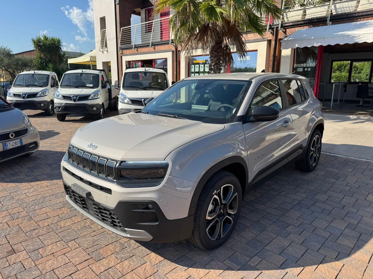 Jeep Avenger 1.2 Turbo 100 CV MHEV Summit