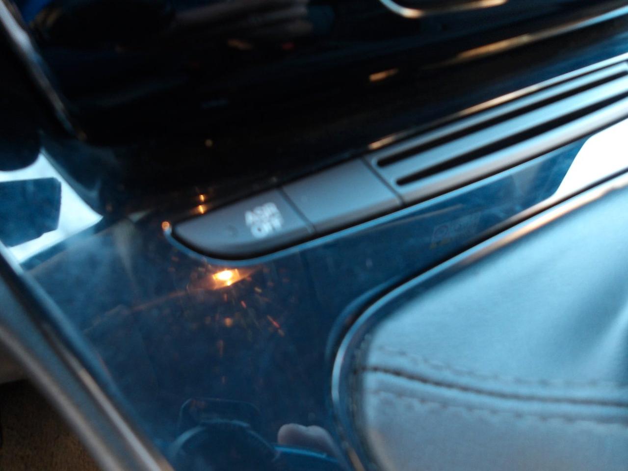 Lancia Ypsilon 1.0 firefly hybrid Silver s&s 70cv