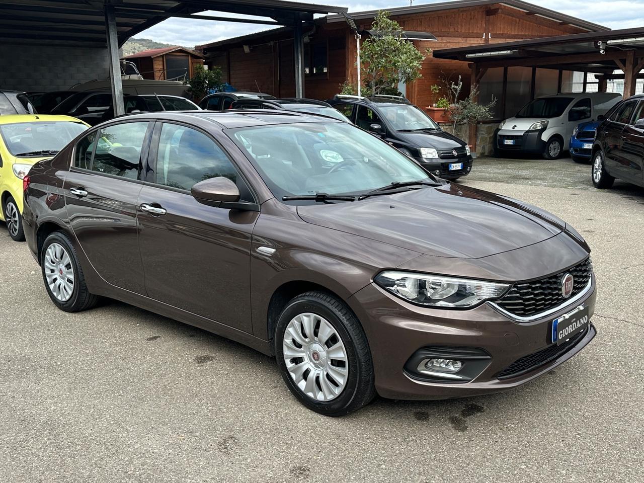Fiat Tipo 1.3 Mjt 4 porte Lounge 95 cv berlina
