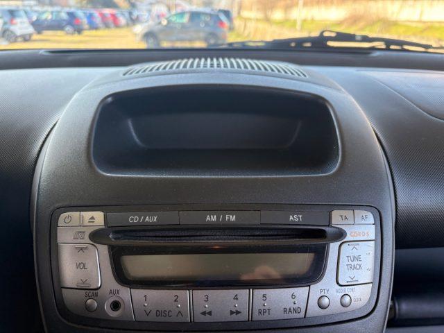 TOYOTA Aygo 1.0 12V VVT-i 5 porte OK NEOPATENTATI 5 PORTE