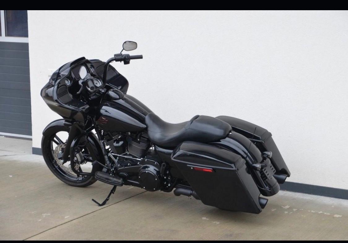 Harley-davidson Road Glide FLTRX 107 Zoll Bagger 21’’ ant