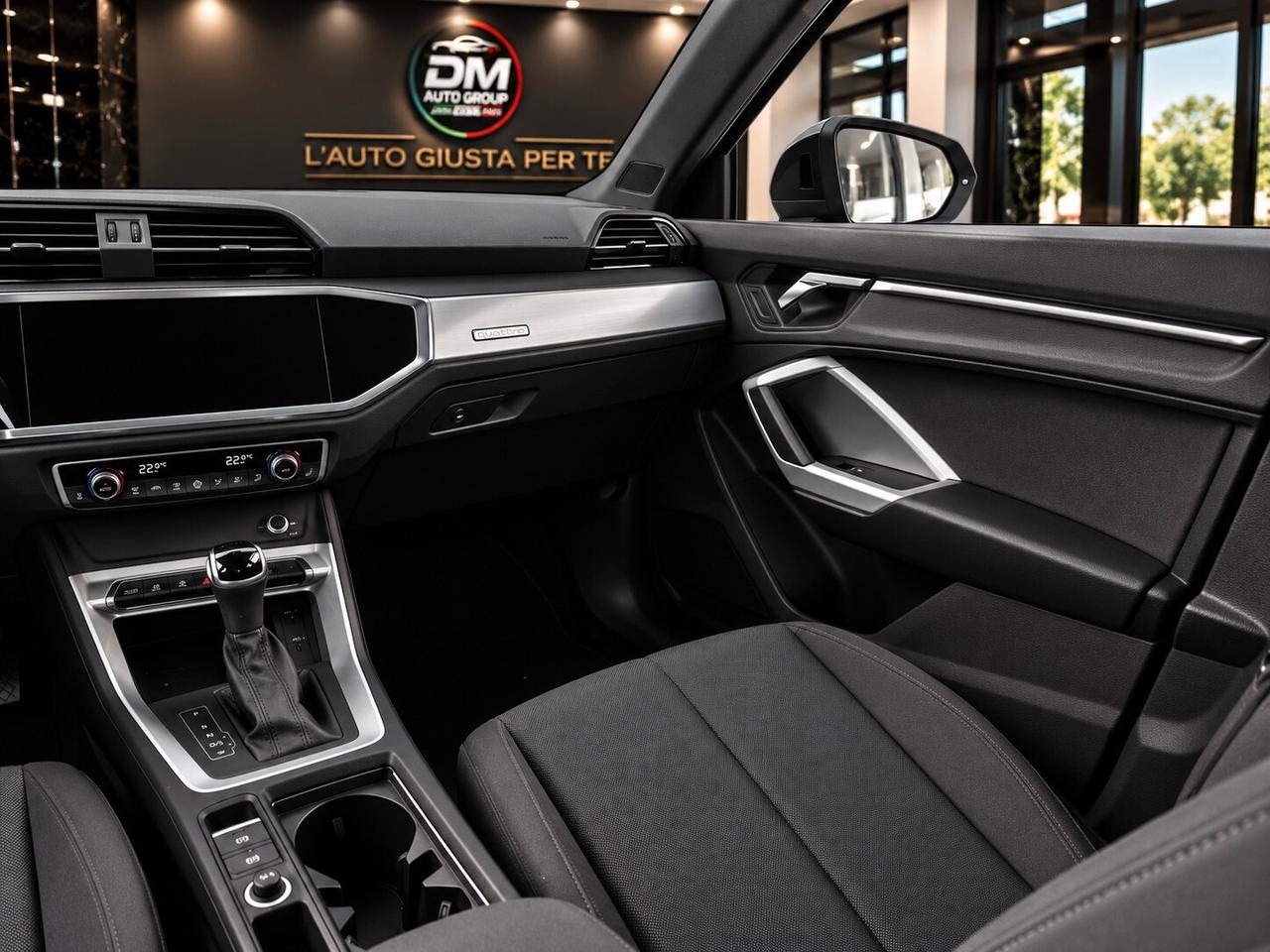 Audi Q3 35 TFSI S tronic Business