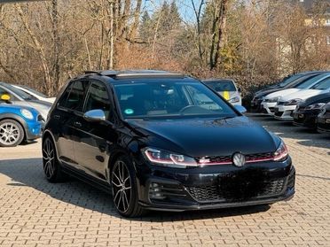 Volkswagen Golf GTI Golf GTI Performance 2.0 245 CV TSI DSG 5p. BMT