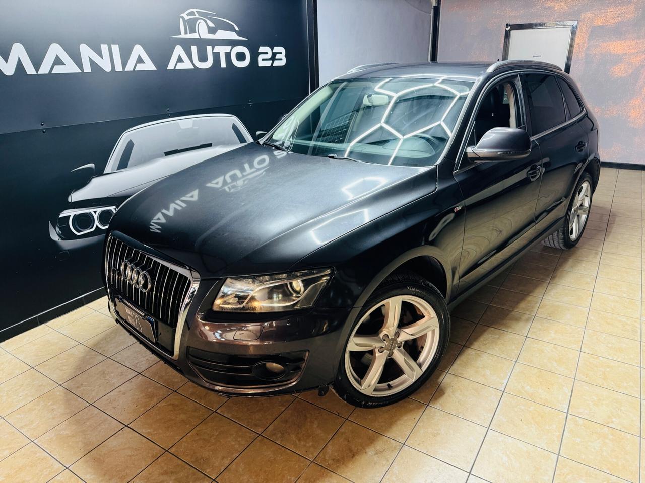 Audi Q5 3.0 V6 TDI quattro S-LINE*PELLE*NAVI*FULL*