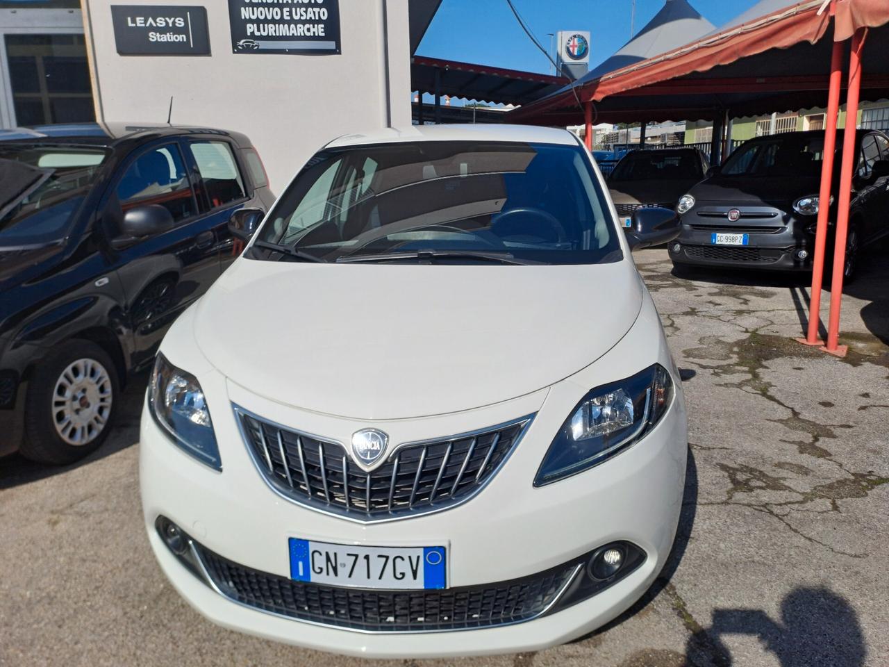 Lancia Ypsilon 1.0 FireFly 5 porte S&S Hybrid Gold