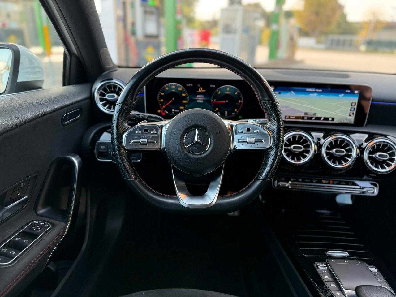 Mercedes-benz A 180 d Automatic Premium/18/BELLA