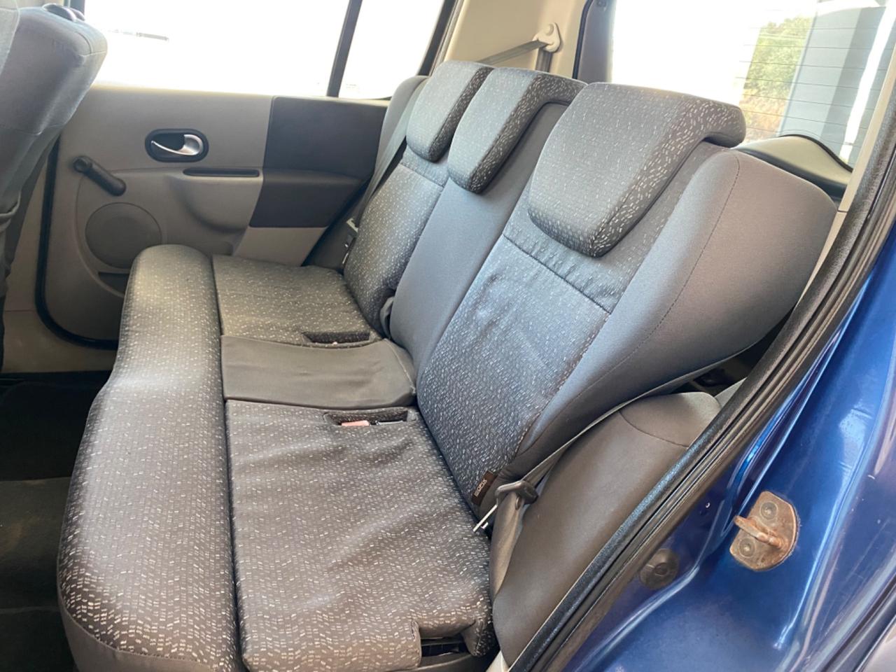 Renault Modus 1.5 dCi 85CV Confort Dynamique2006