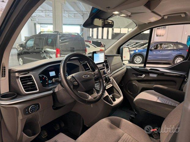 Ford Tourneo Custom 310 2.0 TDCi 170CV PL Titanium