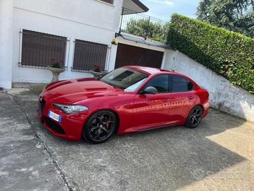 ALFA ROMEO Giulia 2.2 Turbodiesel 210 CV AT8 AWD