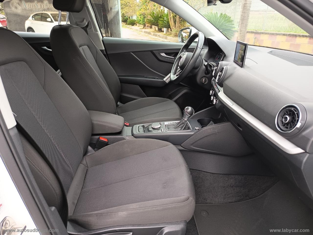 AUDI Q2 30 TDI S tronic Business