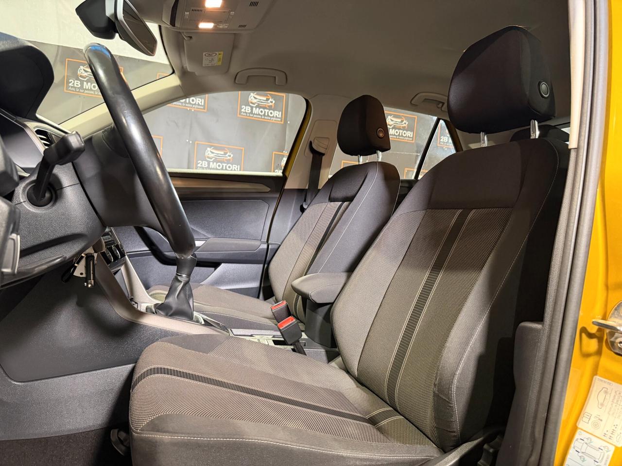 Volkswagen T-Roc 1.6 TDI SCR Business BlueMotion Technology