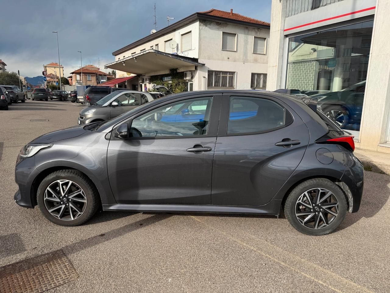 Toyota Yaris 1.5 Hybrid Trend NEOPATENTATI