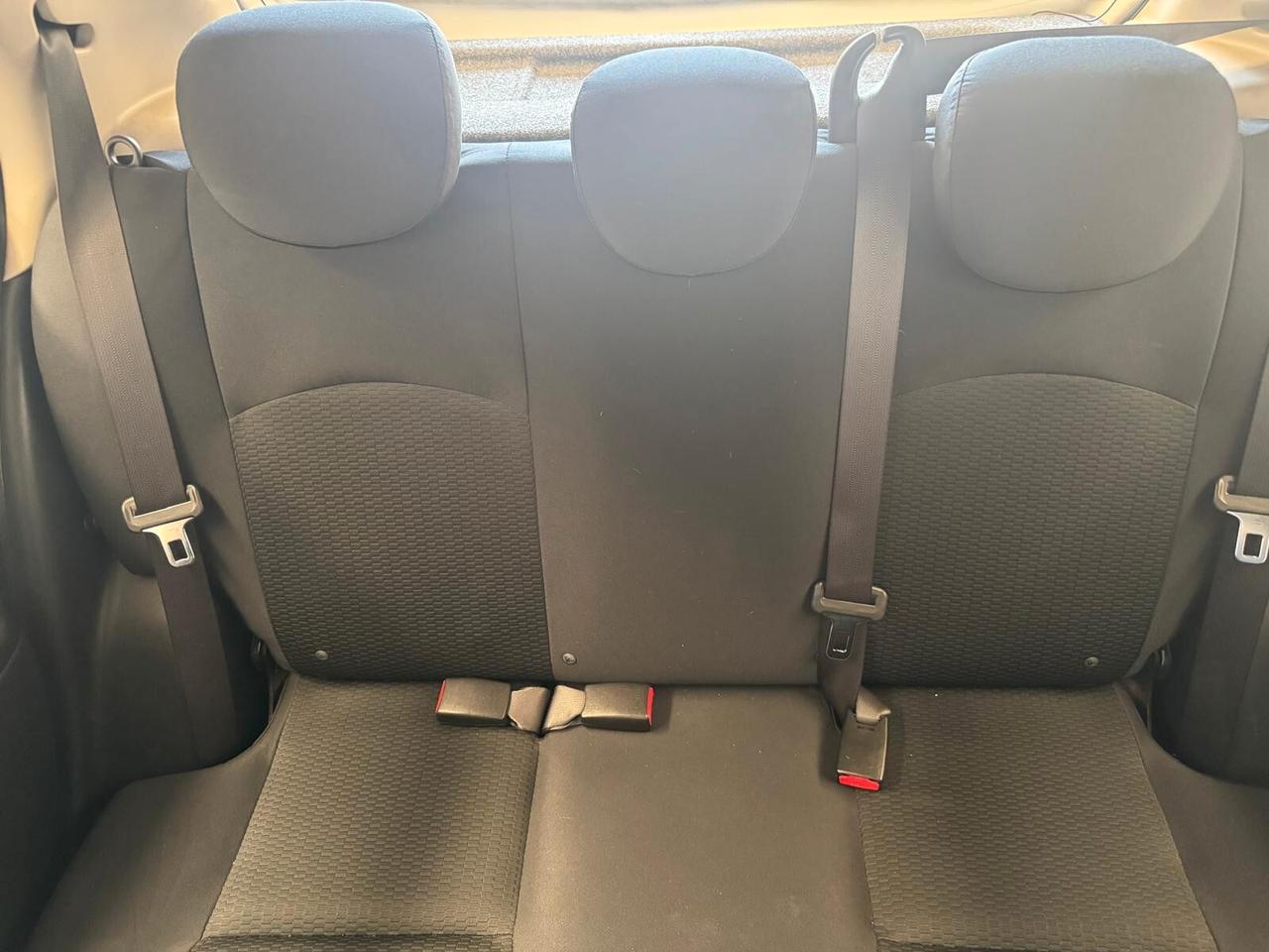 Nissan Micra 5 porte allestimento Tekna