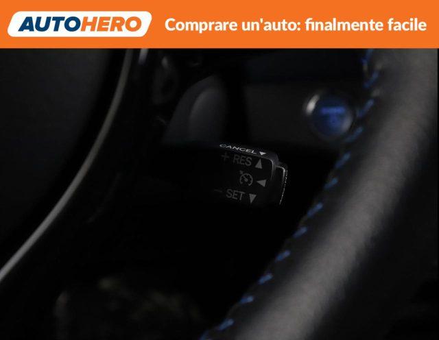 TOYOTA Yaris 1.5 Hybrid 5 porte Trend "White Edition"