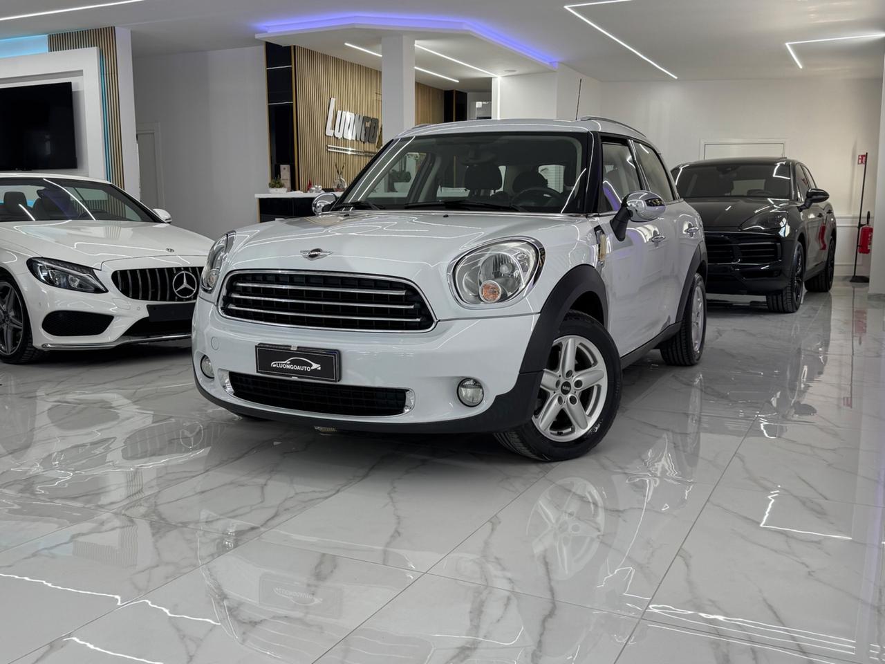 Mini Cooper Countryman 1.6 One D Full Optional