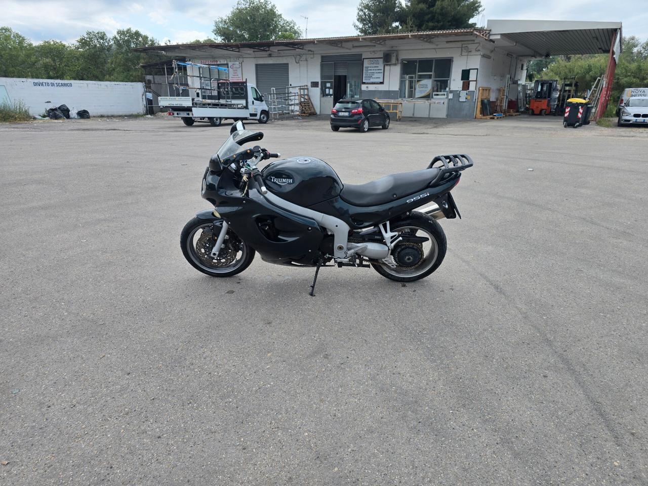 Triumph Sprint 955 ST Sport