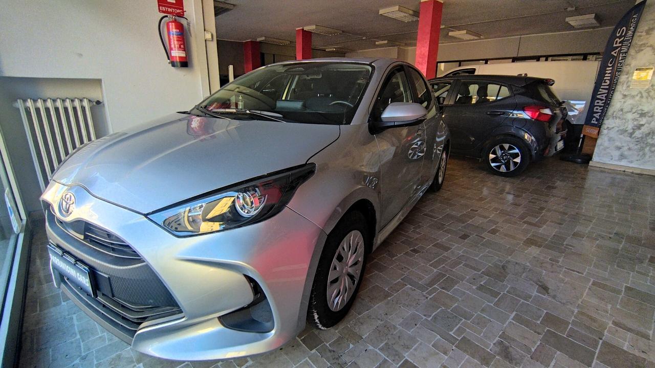 Toyota Yaris 1.5 Hybrid 5 porte Active