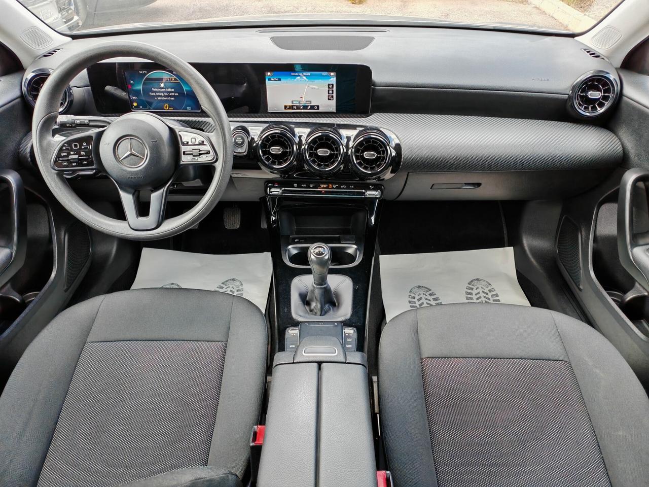 Mercedes-benz A 180d 2.0 Navig cam 2021