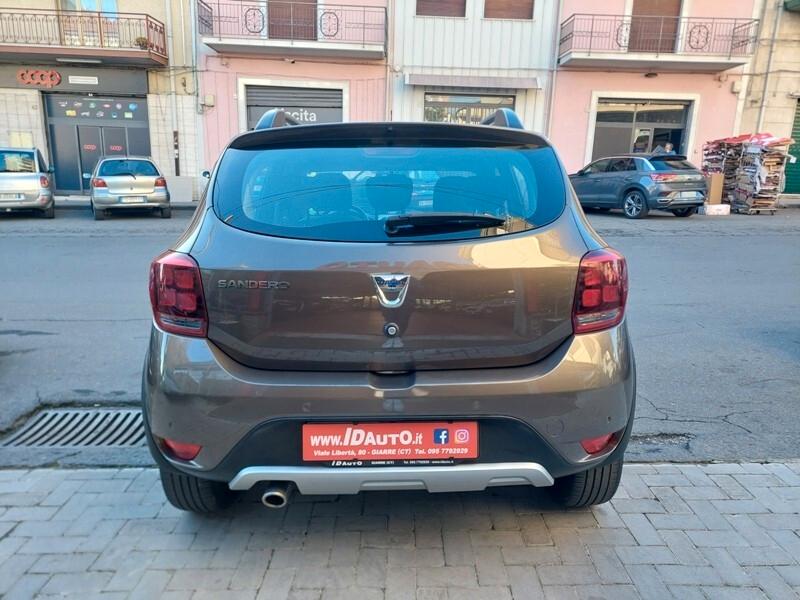 Dacia Sandero Stepway 1.0 TCe 100 CV ECO-G Comfort
